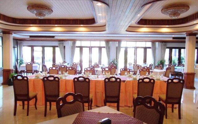 Manoluck Hotel