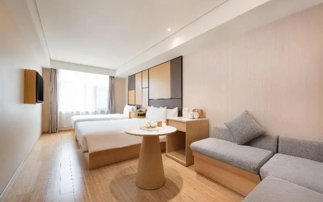Ji Hotel (Xi'An Bell Drum Towers)