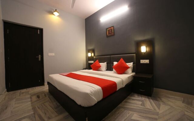 OYO 16536 Hotel Vasko