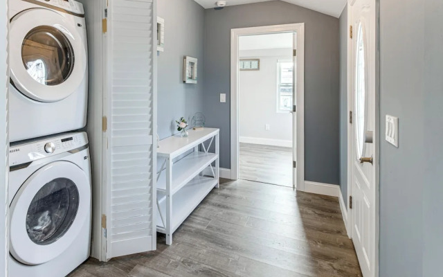 5 Blocks to Wildwood Beach: Family Getaway!