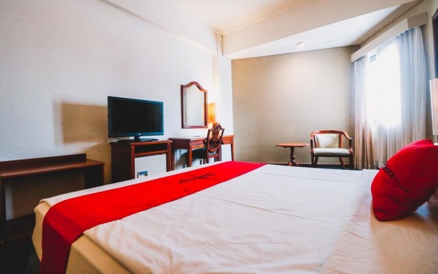 RedDoorz Plus near Monumen Nasional Jakarta