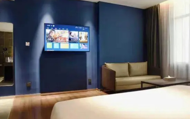 ALAN Qingyun Hotel (Guigang Qingyun Bridge)