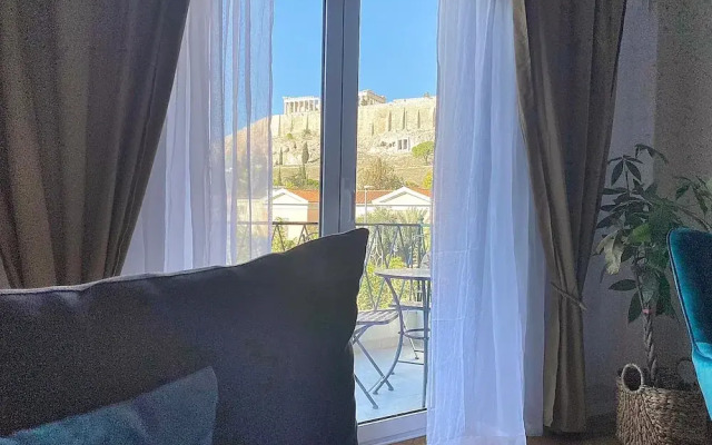 Check Point - Acropolis View B
