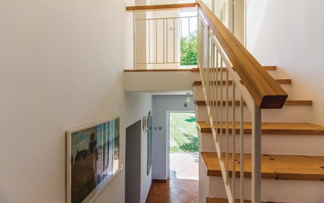 Awesome Home in Banjole With Wifi and 2 Bedrooms