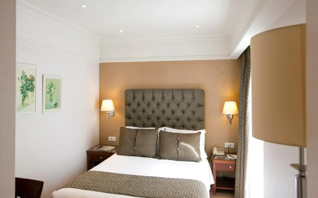 Hera Hotel
