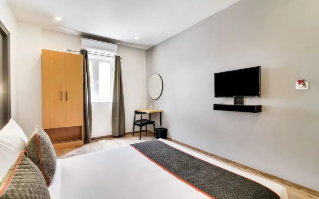 OYO Townhouse 238 Ulssor