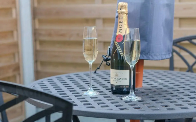 Stylish Westgate-on-sea Haven Near Beach By Adliv