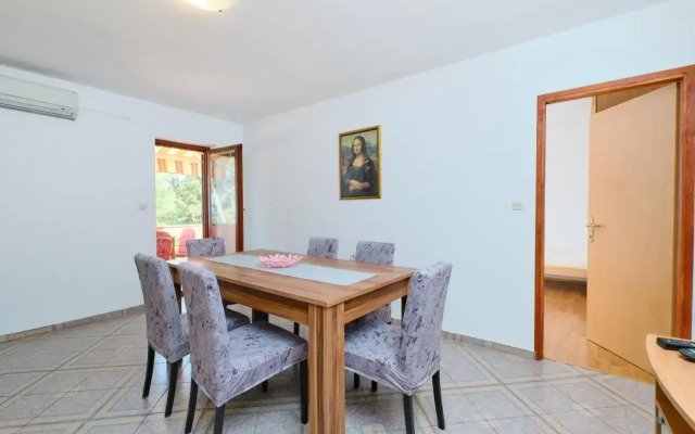 Apartments with a parking space Cunski, Losinj - 7867