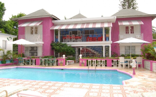 Pink Hibiscus Villa