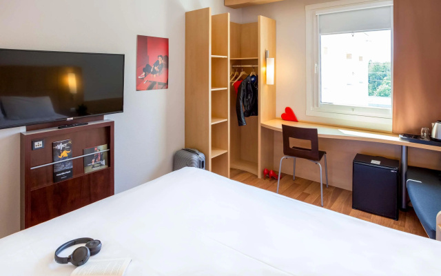 ibis Plzen