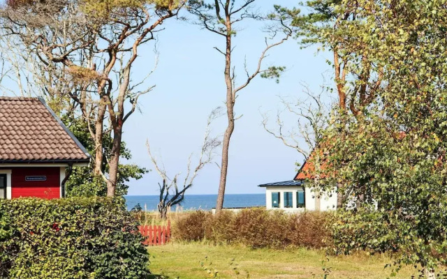 6 Person Holiday Home in Skummeslovsstrand