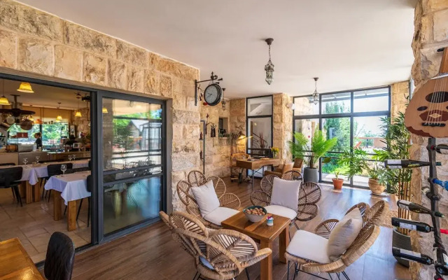 Grand Vista Boutique Hotel And Spa