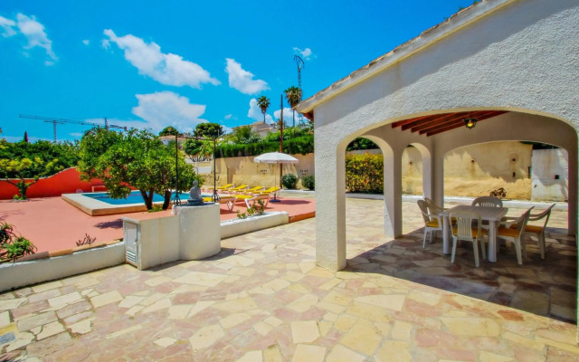 Tere - holiday home with private swimming pool in Calpe