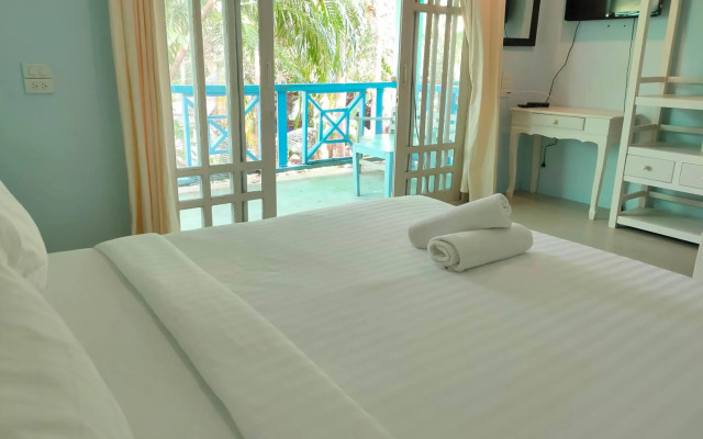 Banana Beach Resort