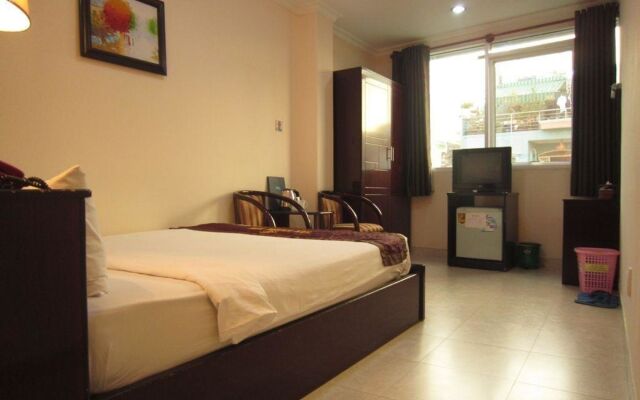 Ava 2 Hotel
