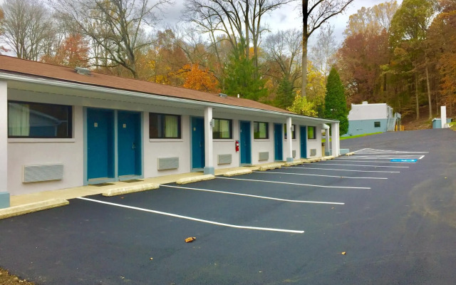 Hillside Motel