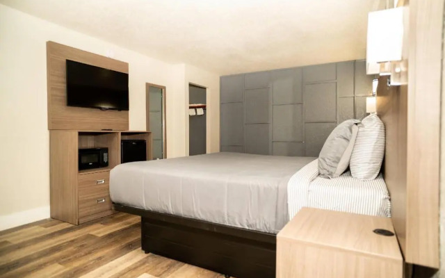 Rodeway Inn Near Ybor City - Casino