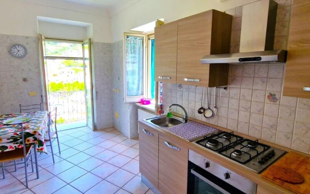 Cozy Private House - Trekking Lovers - Town View