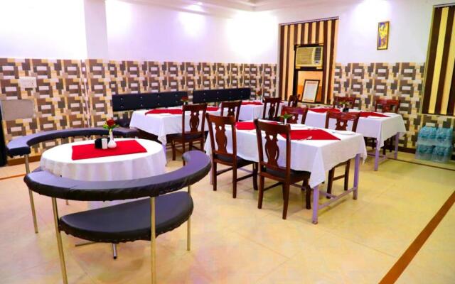 Hotel Prashant Palace