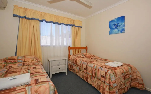 Jade Waters Holiday Apartments