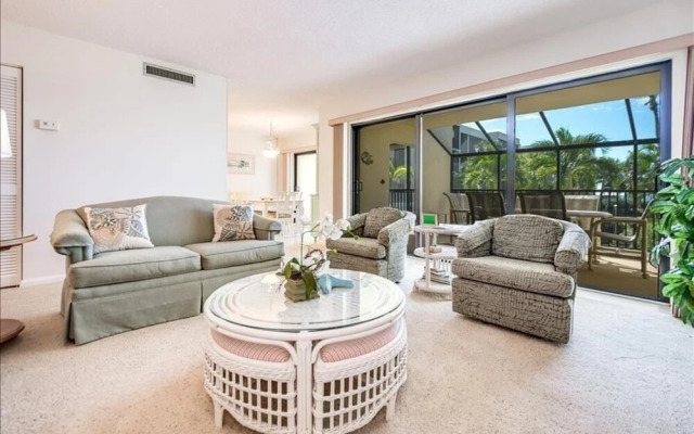 Sea Oats 132 - 2 Br Condo