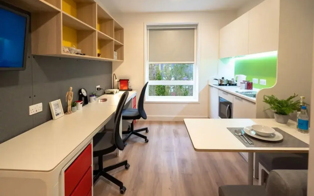 City Centre Studio - Sparkford Road