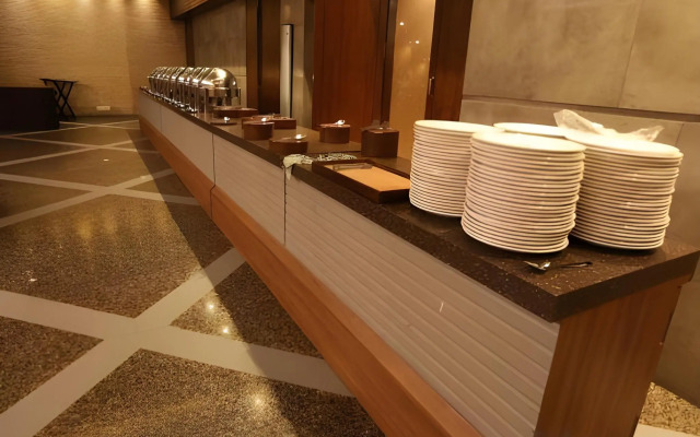 Hotel Sai Palace Grand Malad