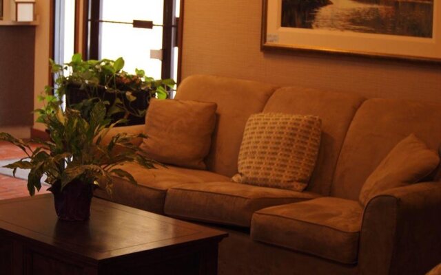 Haida Way Motor Inn