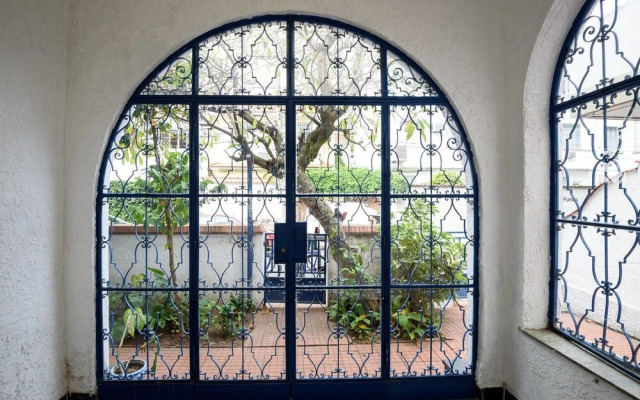 Farfalla Guest House