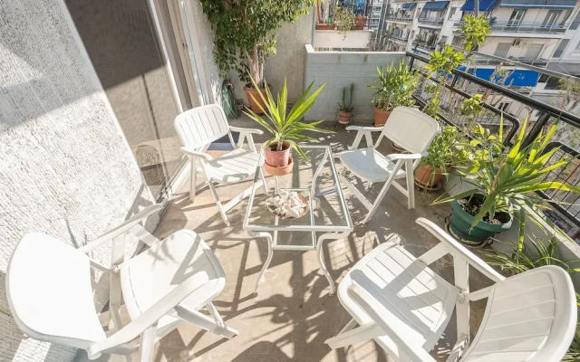 Vintage Acropolis Apartment