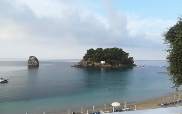 krioneri suites