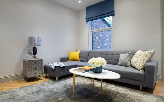 Kings House by Karah Boutiques