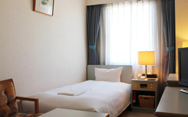 Asahikawa Toyo Hotel