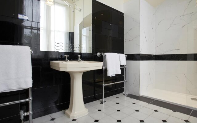 Best Western Scores Hotel