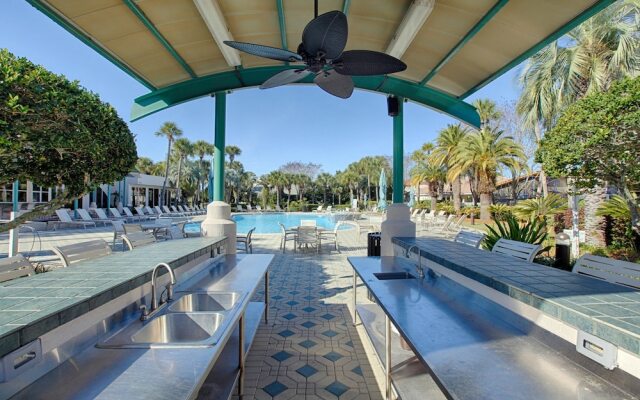 Destiny East Beach House in Destin by Panhandle Getaways