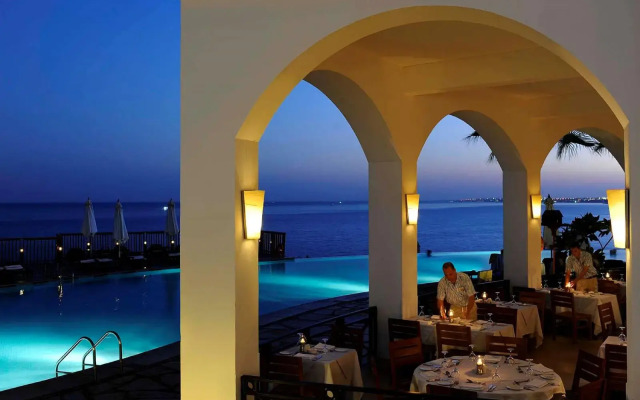 Reef Oasis Blue Bay Resort Hotel Families & Couples Only 