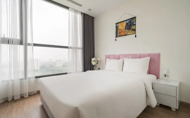 Vinhomes Green Bay Luxury Apartment