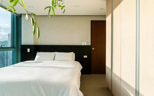 Luxury 2BR Gem in One Uptown, bgc