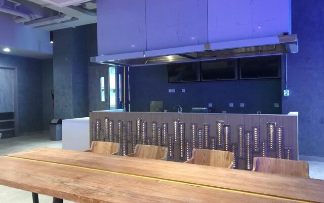 YELLO Hotel Paskal Bandung