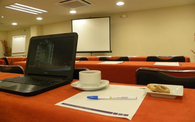 Holiday Inn Express Guadalajara Expo by IHG