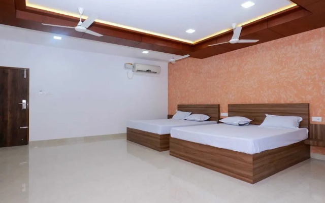 Balu Residency - A Business Class Hotel