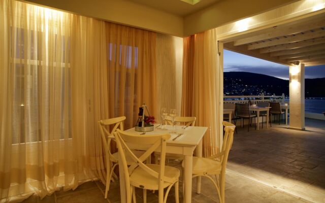 Skopelos Village Hotel