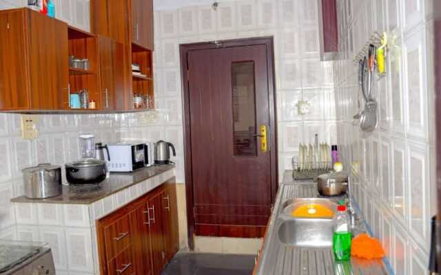 Inviting 2-bed Apartment in Lagos -canal Views