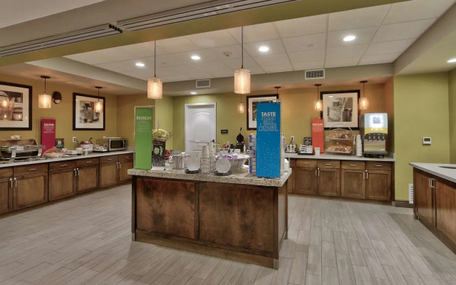Hampton Inn and Suites Las Cruces I 10