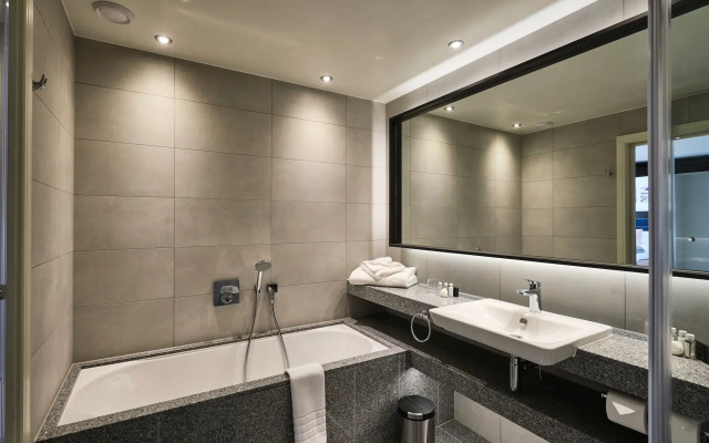 Llanerch Vineyard Hotel