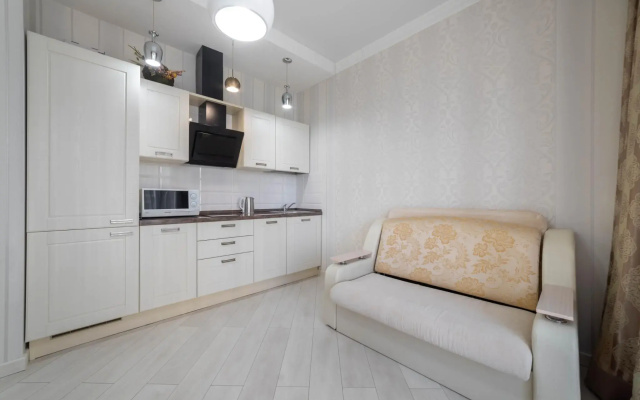 Real Apartments (Риал Апартментс) на проспекте Курортный 105