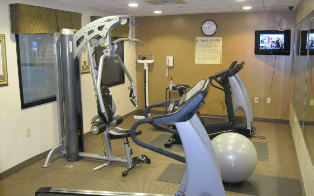 Holiday Inn Express Hotel & Suites West I 10 by IHG