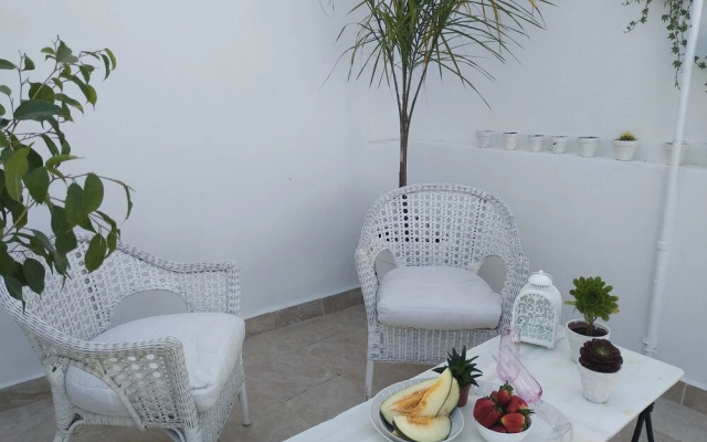 Wish Suite Patio de la Flores