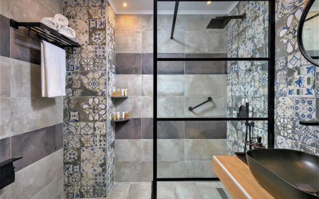 Grand Master Suite