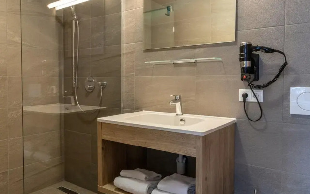 Luxury Apartment With Sauna, First ski Lift at 600m